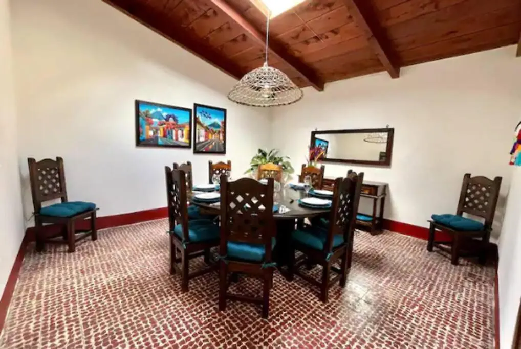 T2-House 10 Guests 3 Blocks Away From Central Park Antigua Guatemala
